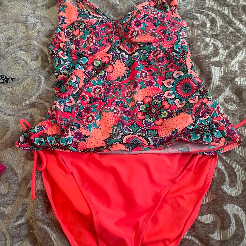 2 piece swimsuit Tankini